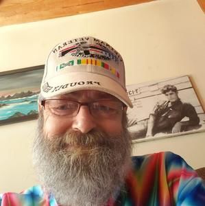 Meet your Posher, Lee